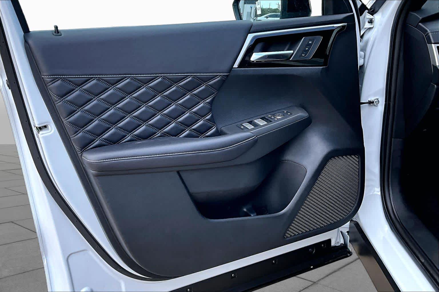 2026 Nissan Rogue Plug-In Hybrid Platinum Alpine Frost at Sterling McCall Nissan