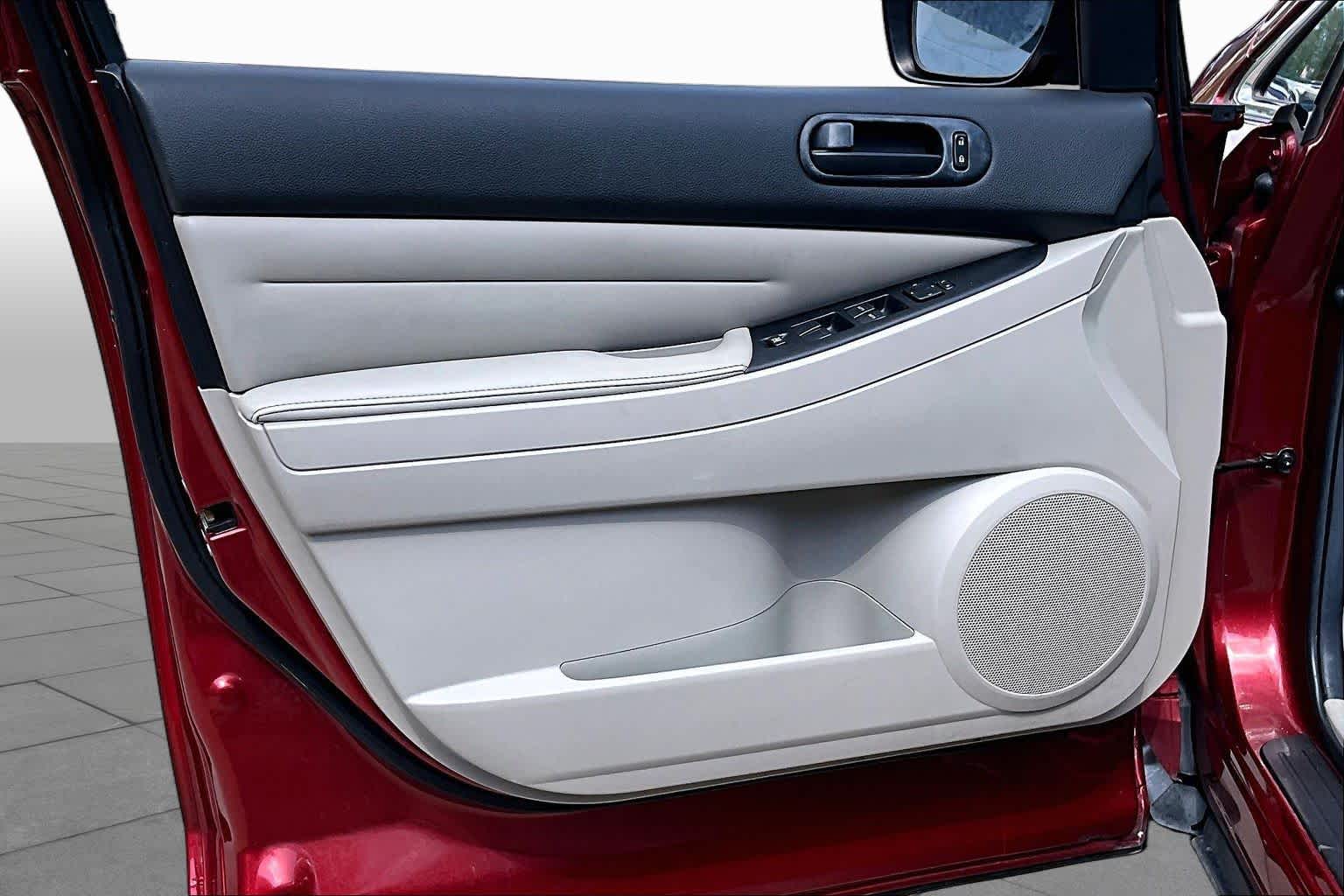 2010 Mazda CX-7 photo 19 of 31
