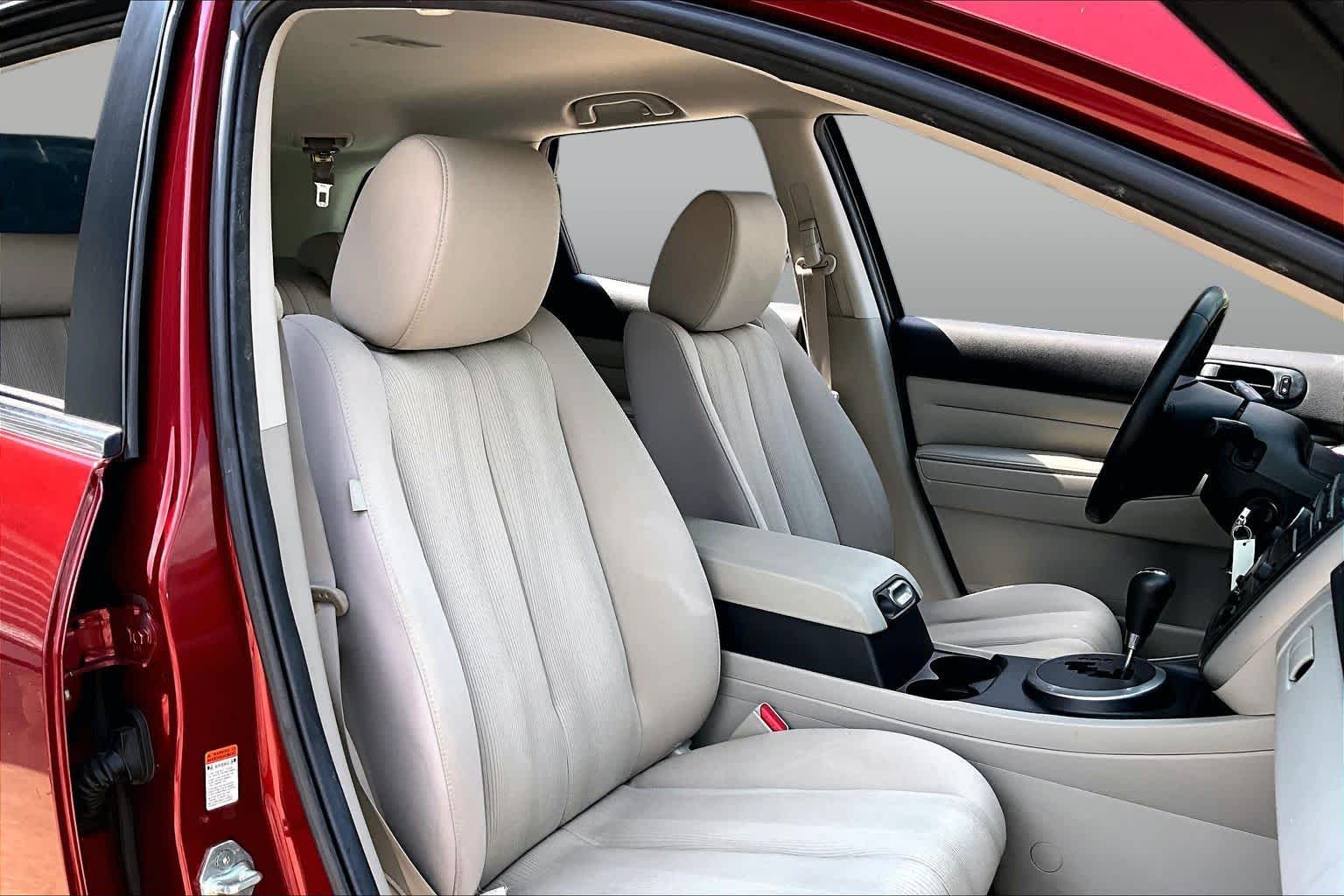 2010 Mazda CX-7 photo 7 of 31