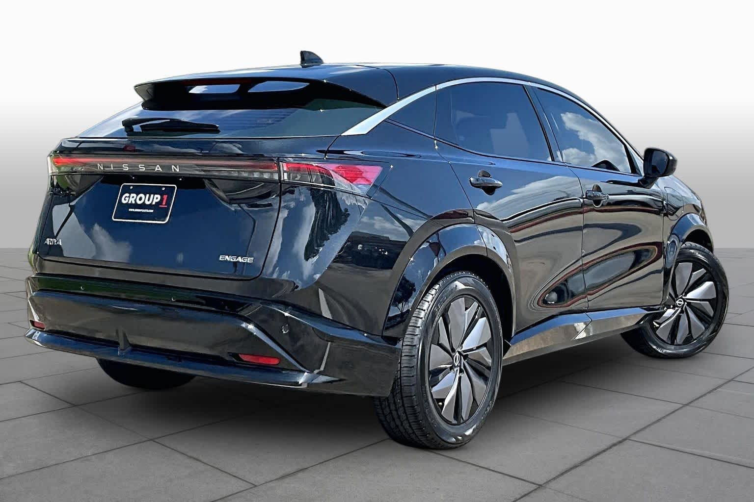 2024 Nissan ARIYA ENGAGE Black Diamond Pearl at Beck & Masten Kia