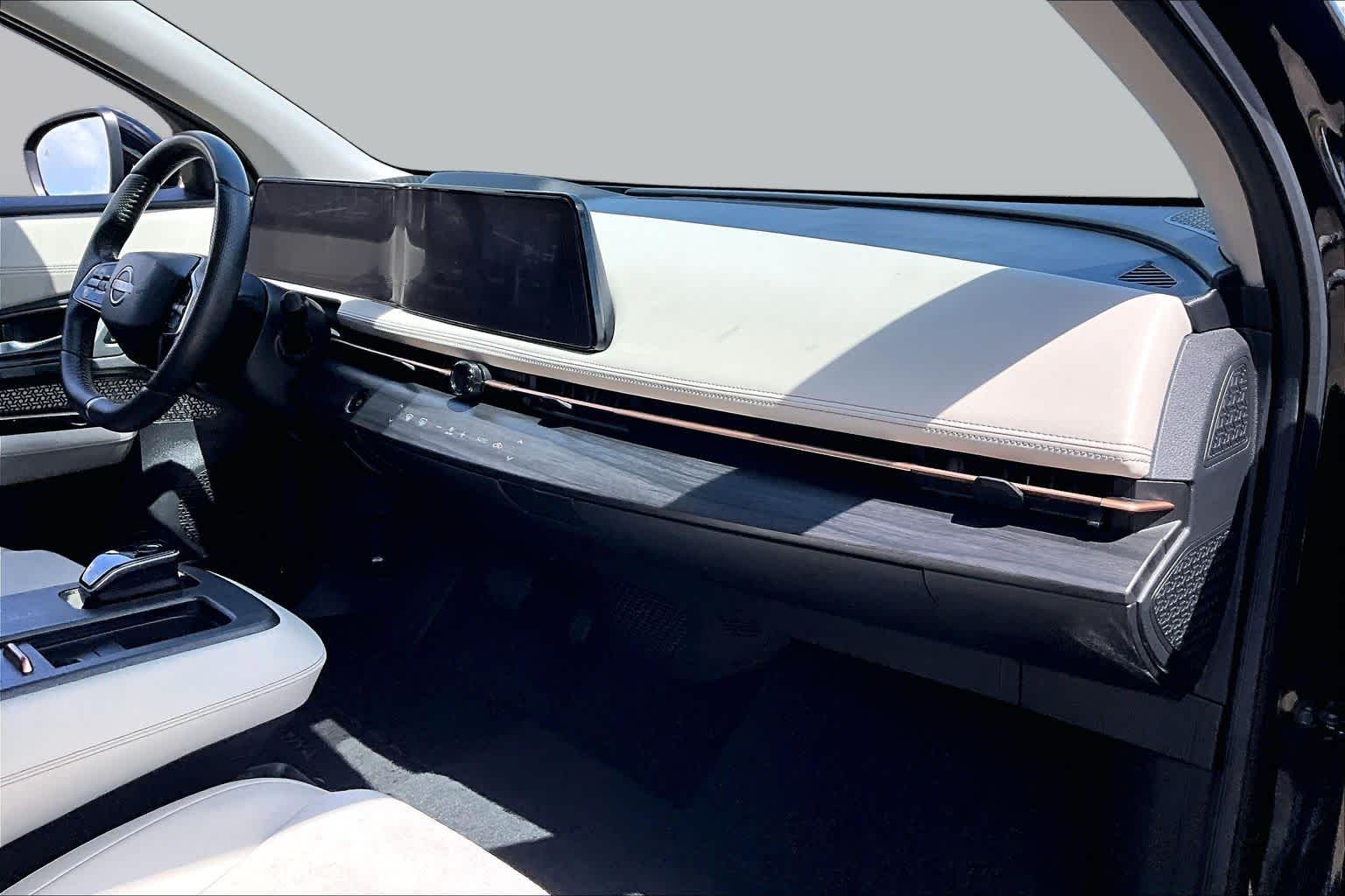2024 Nissan ARIYA ENGAGE Black Diamond Pearl at Beck & Masten Kia