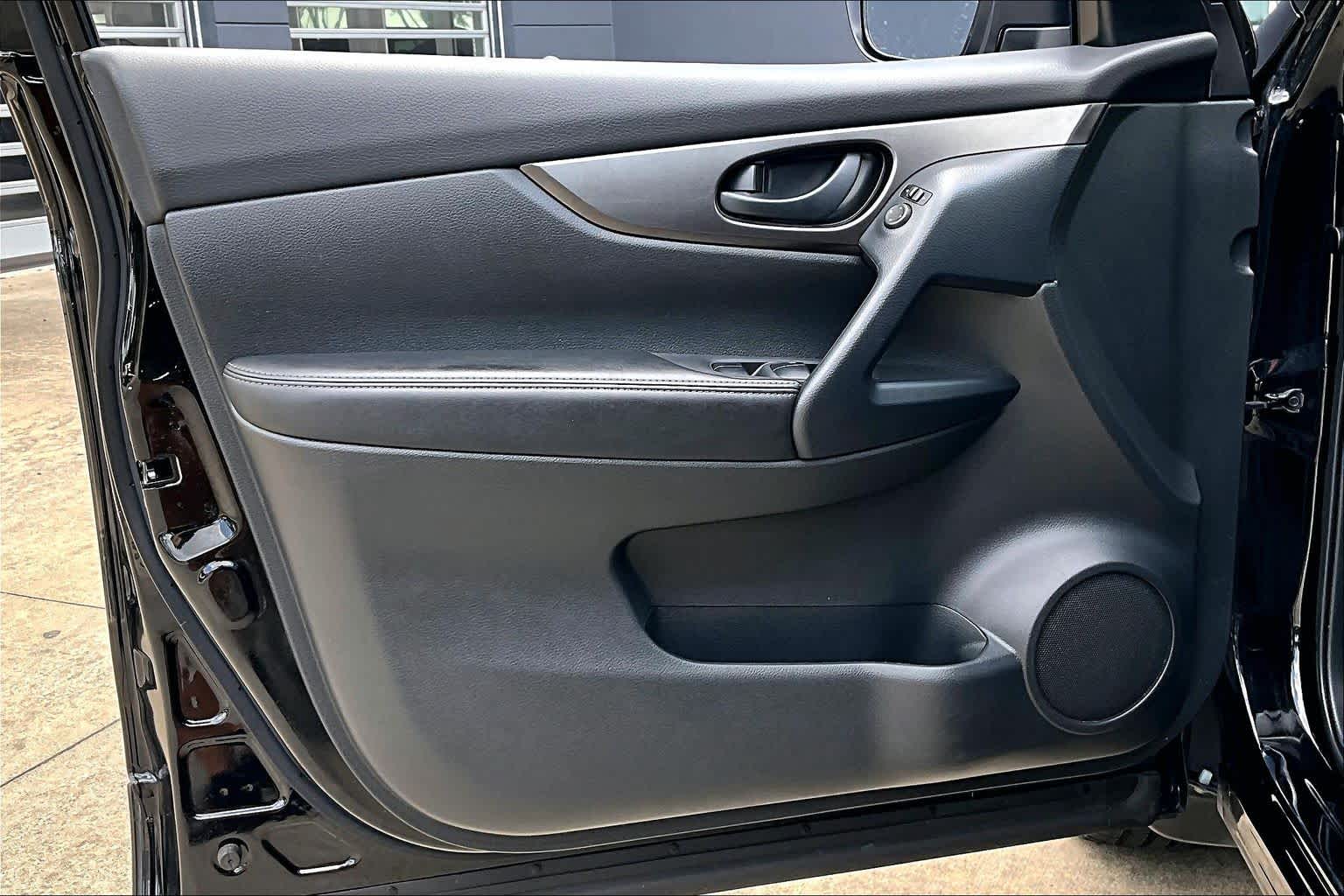 2021 Nissan Rogue Sport S Magnetic Black Pearl at HGreg Houston