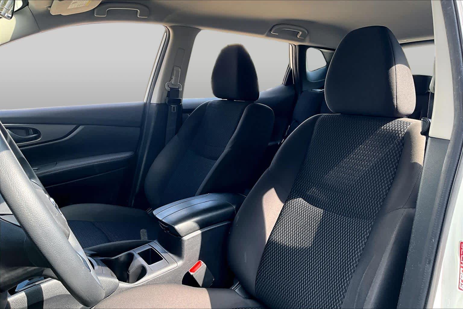 2022 Nissan Rogue Sport S Glacier White at Sterling McCall Nissan