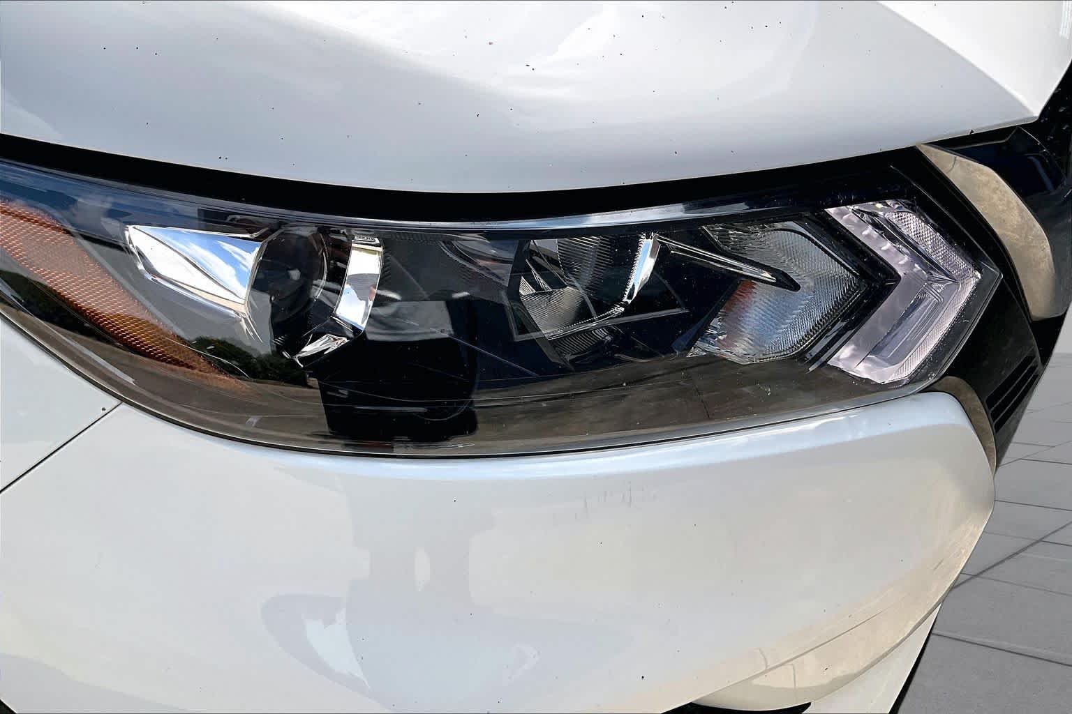 2022 Nissan Rogue Sport S Glacier White at Sterling McCall Nissan