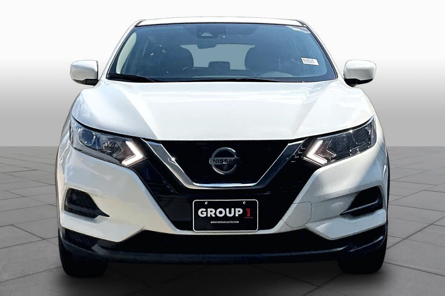 2022 Nissan Rogue Sport S Glacier White at Sterling McCall Nissan
