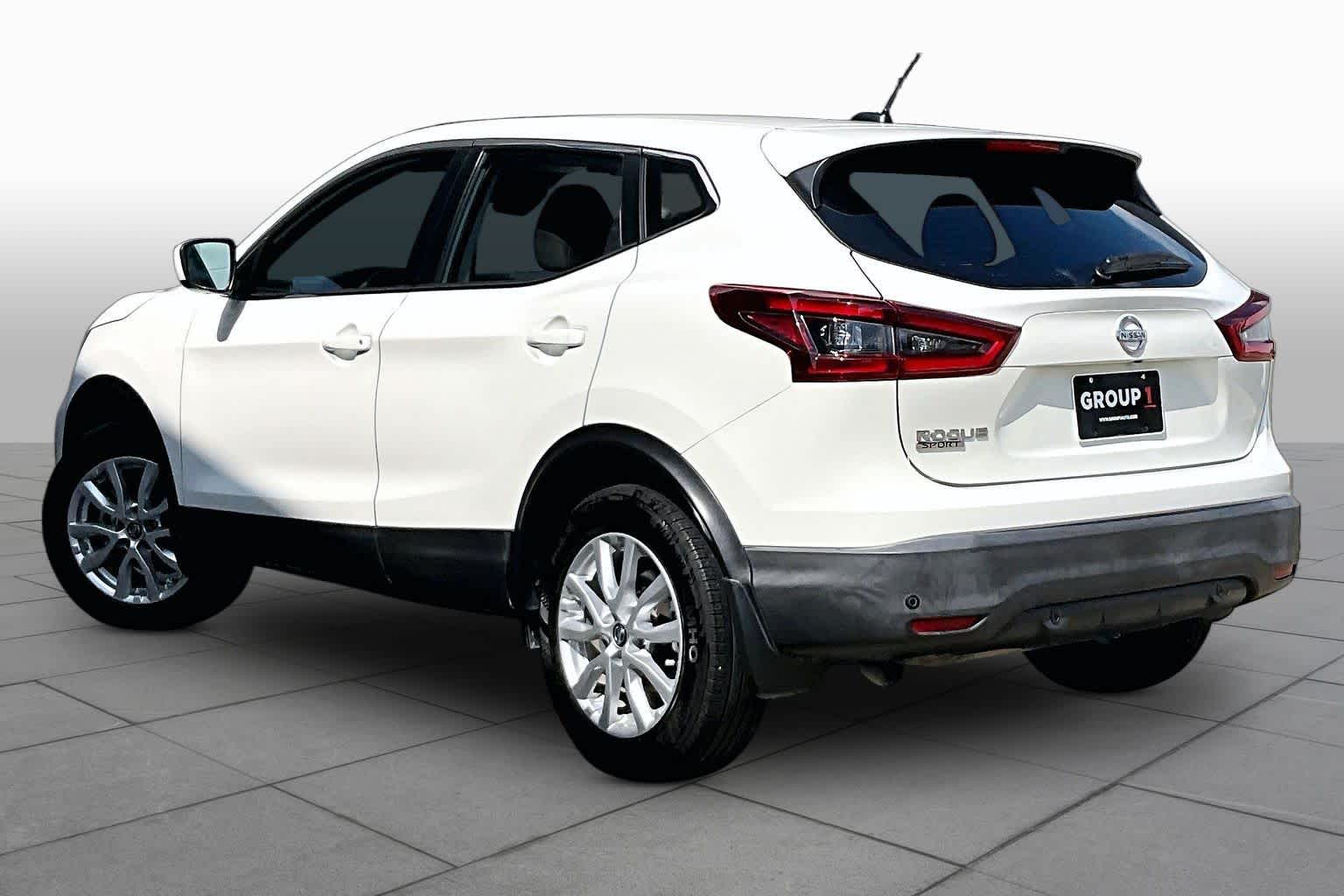 2022 Nissan Rogue Sport S Glacier White at Sterling McCall Nissan