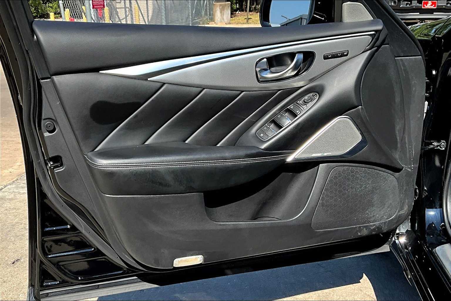 2024 INFINITI Q50 LUXE Black Obsidian at BMW of West Houston