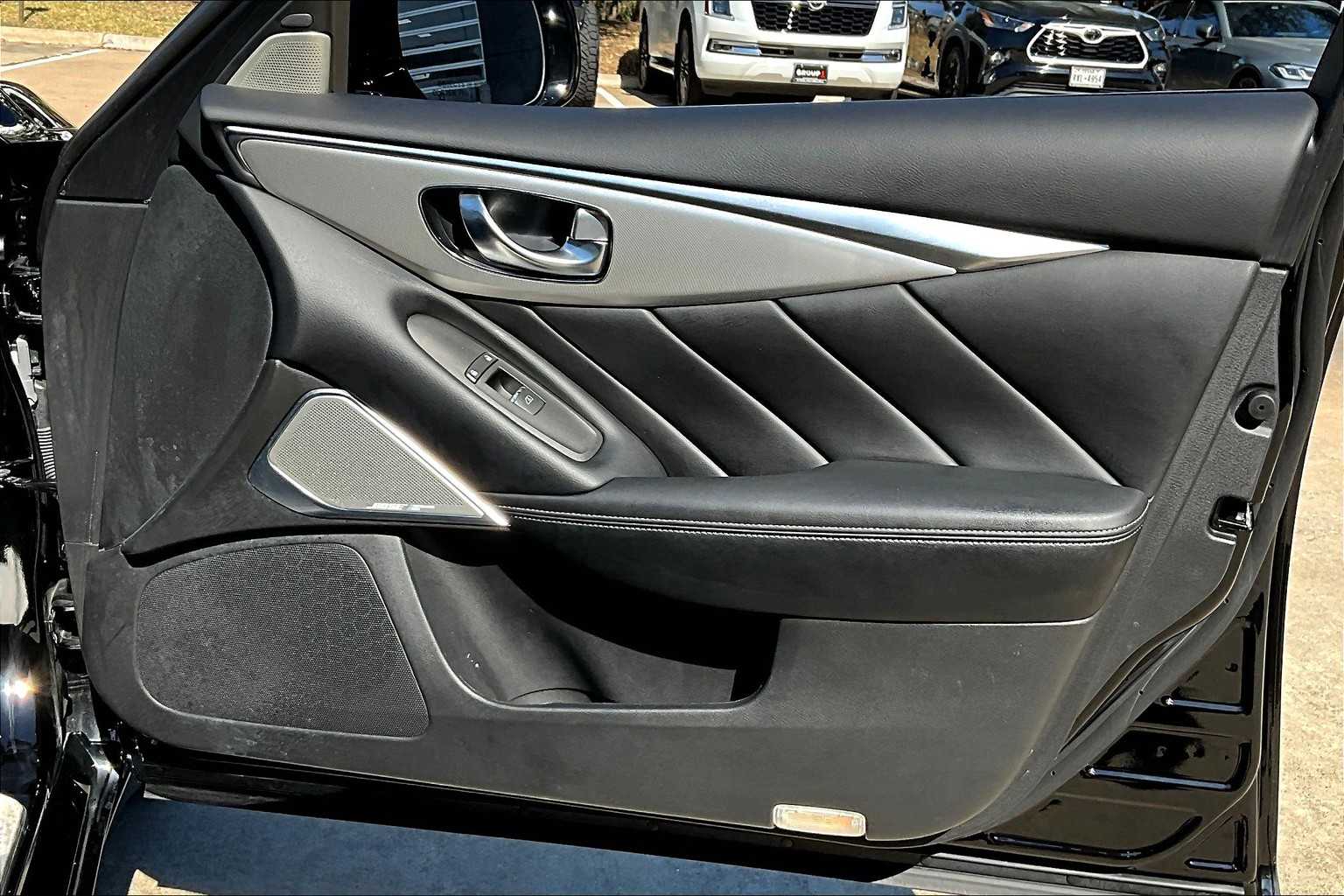 2024 INFINITI Q50 LUXE Black Obsidian at BMW of West Houston