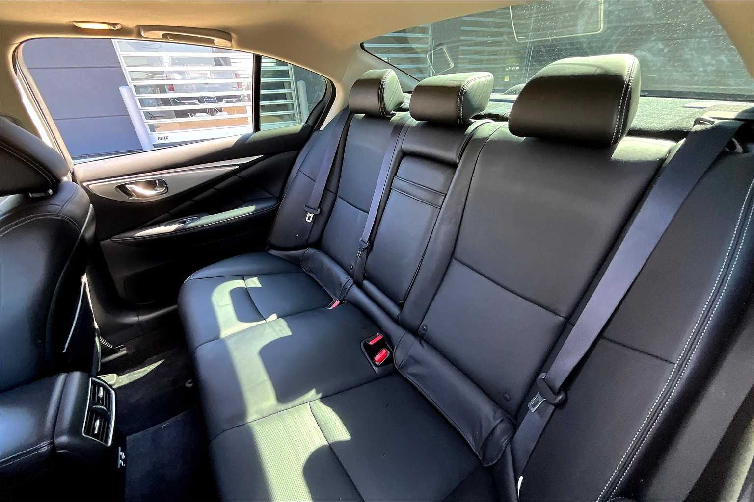 2024 INFINITI Q50 LUXE Black Obsidian at BMW of West Houston