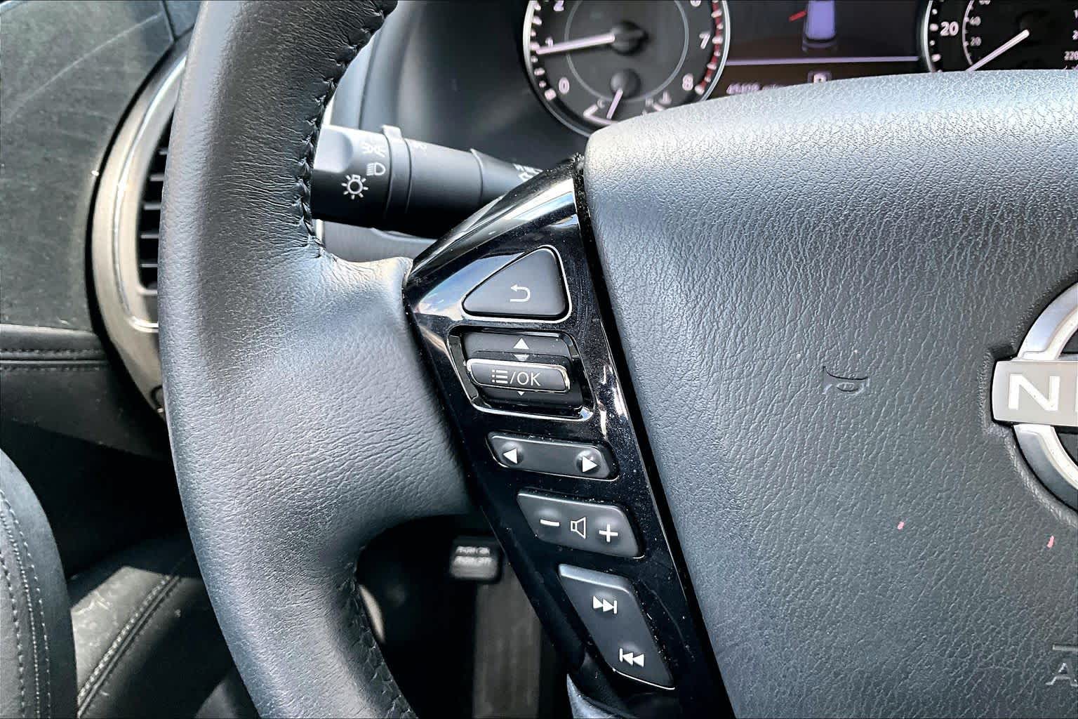 2023 Nissan Armada SV Super Black at AutoNation USA Katy