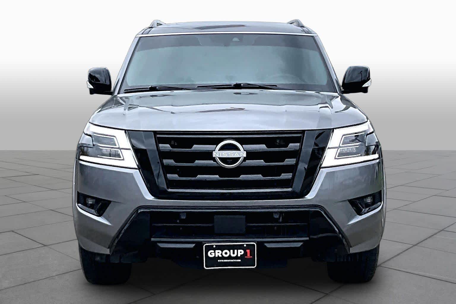 2024 Nissan Armada photo 4 of 35