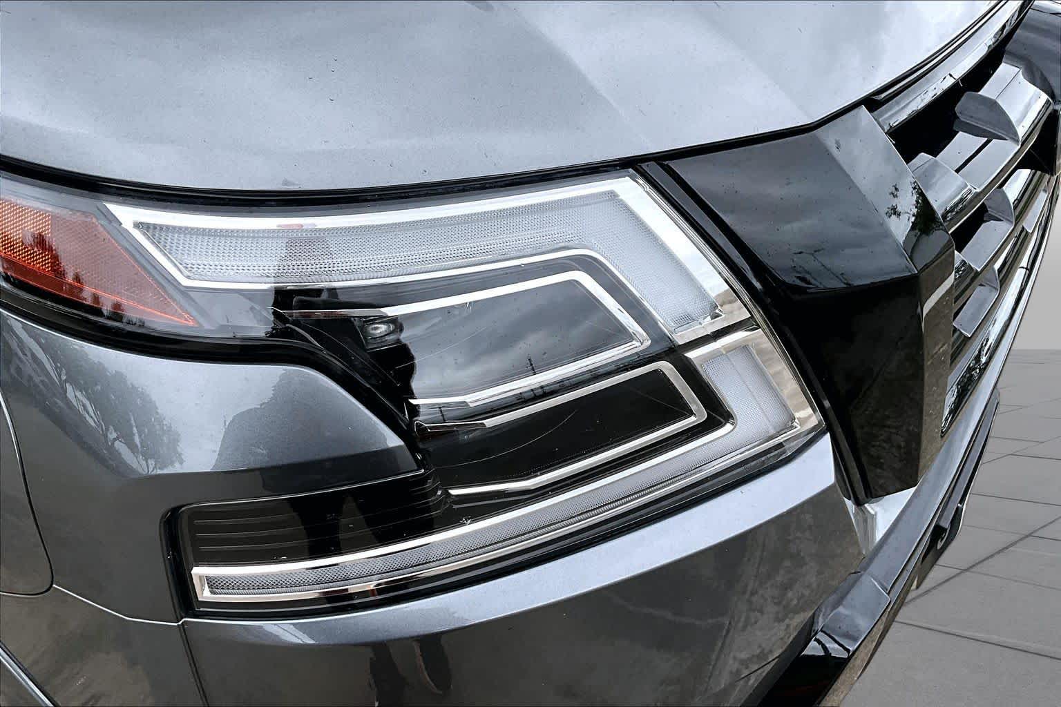 2024 Nissan Armada photo 28 of 35