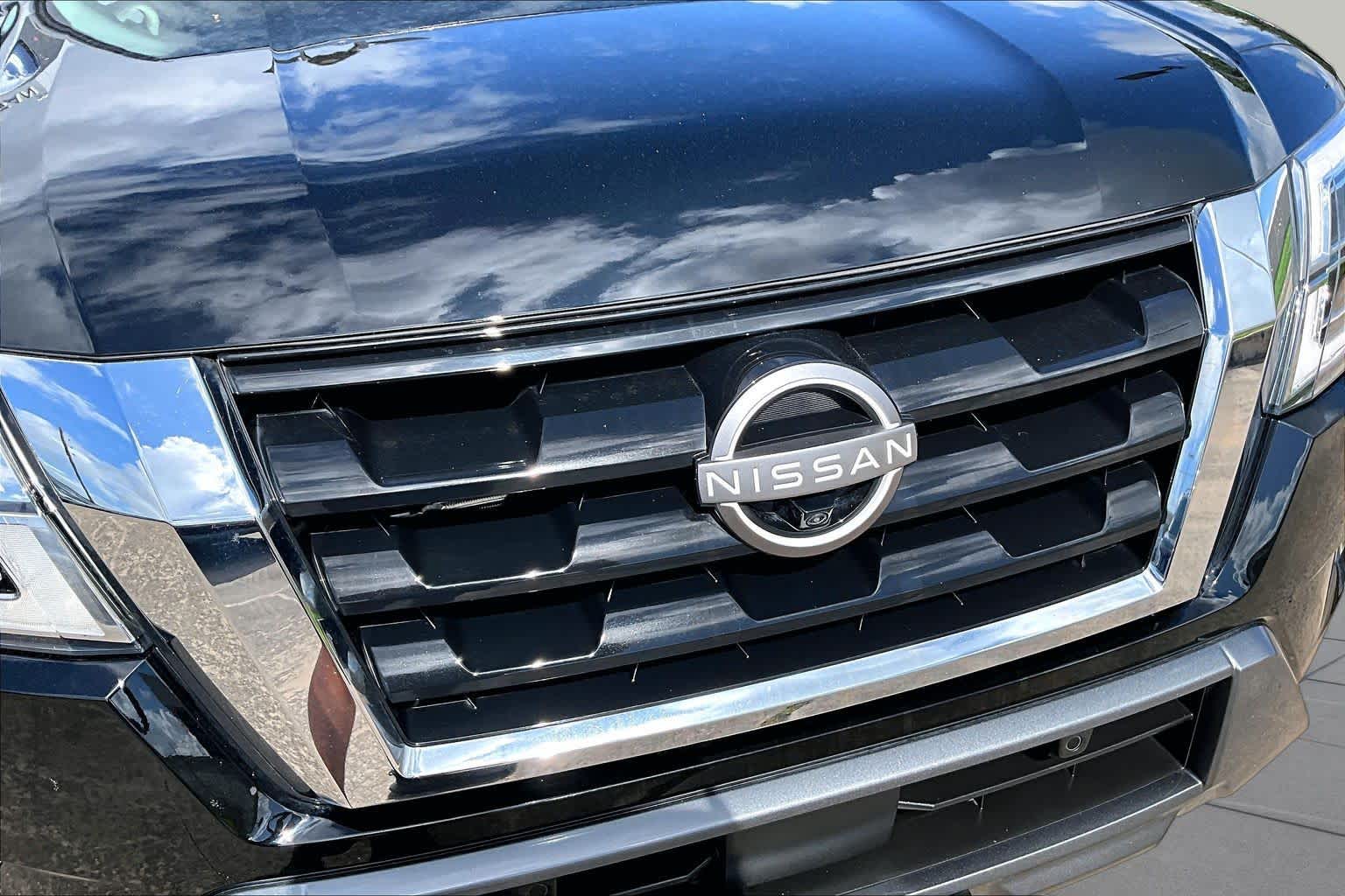 2023 Nissan Armada Platinum Super Black at AutoNation USA Houston