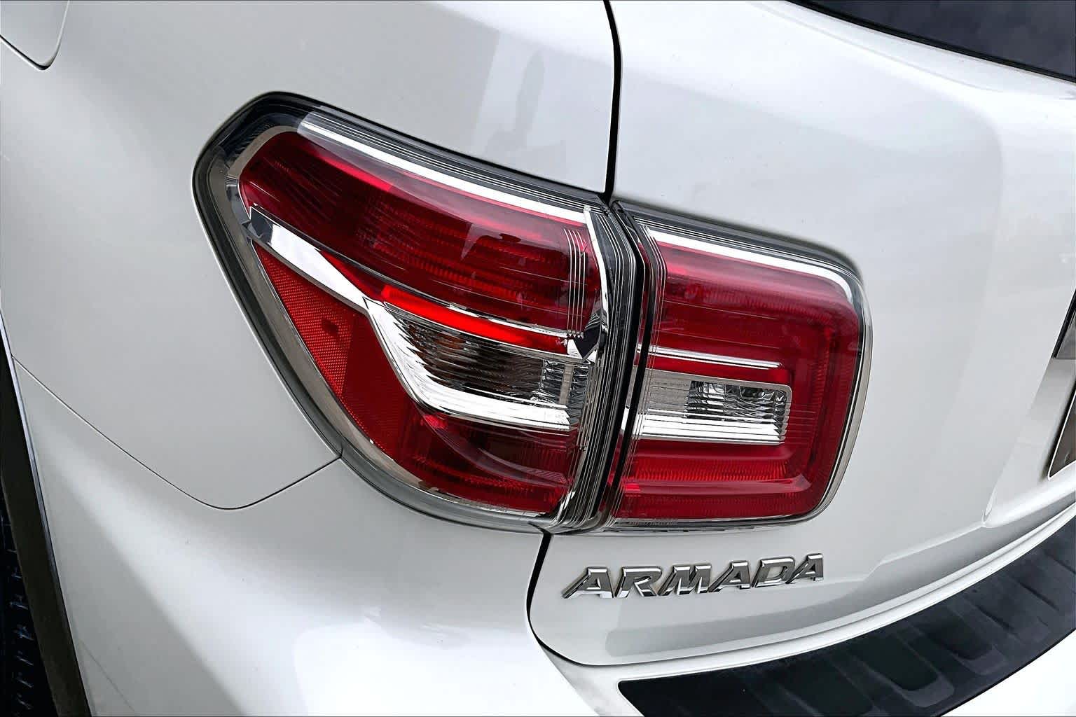 2019 Nissan Armada SL Pearl White Tricoat at Honda of Clear Lake