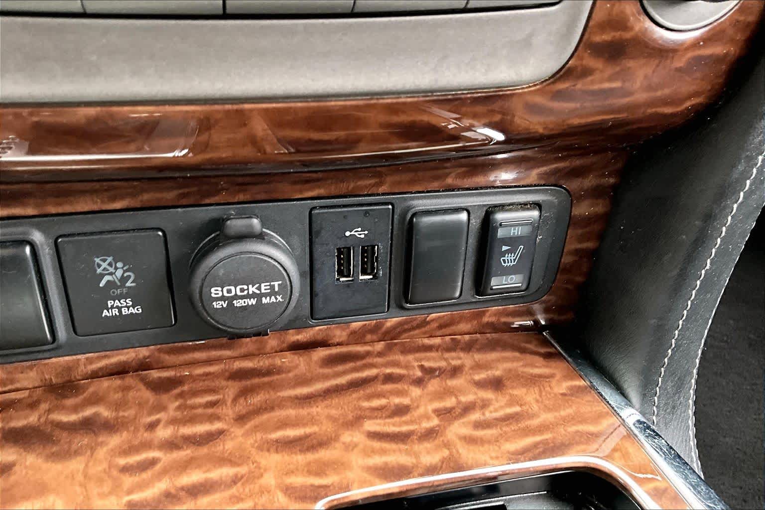 2019 Nissan Armada SL Pearl White Tricoat at Honda of Clear Lake