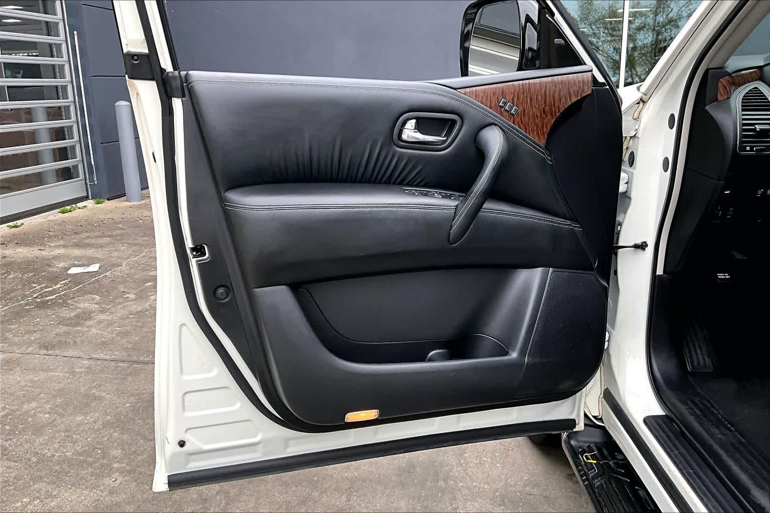 2019 Nissan Armada SL Pearl White Tricoat at Honda of Clear Lake