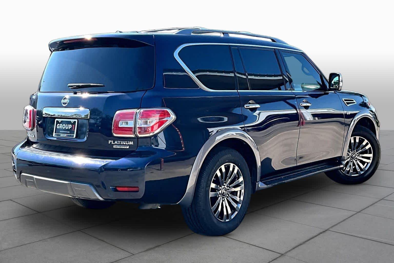 2018 Nissan Armada photo 12 of 34
