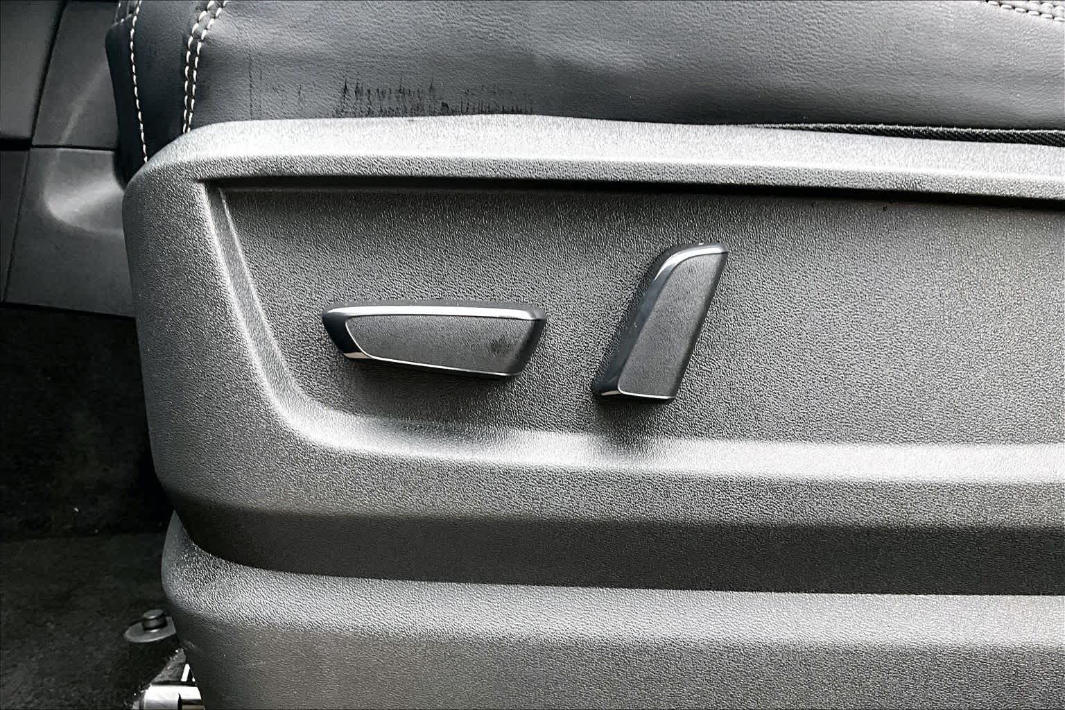2025 Nissan Armada SV Super Black at Sterling McCall Nissan