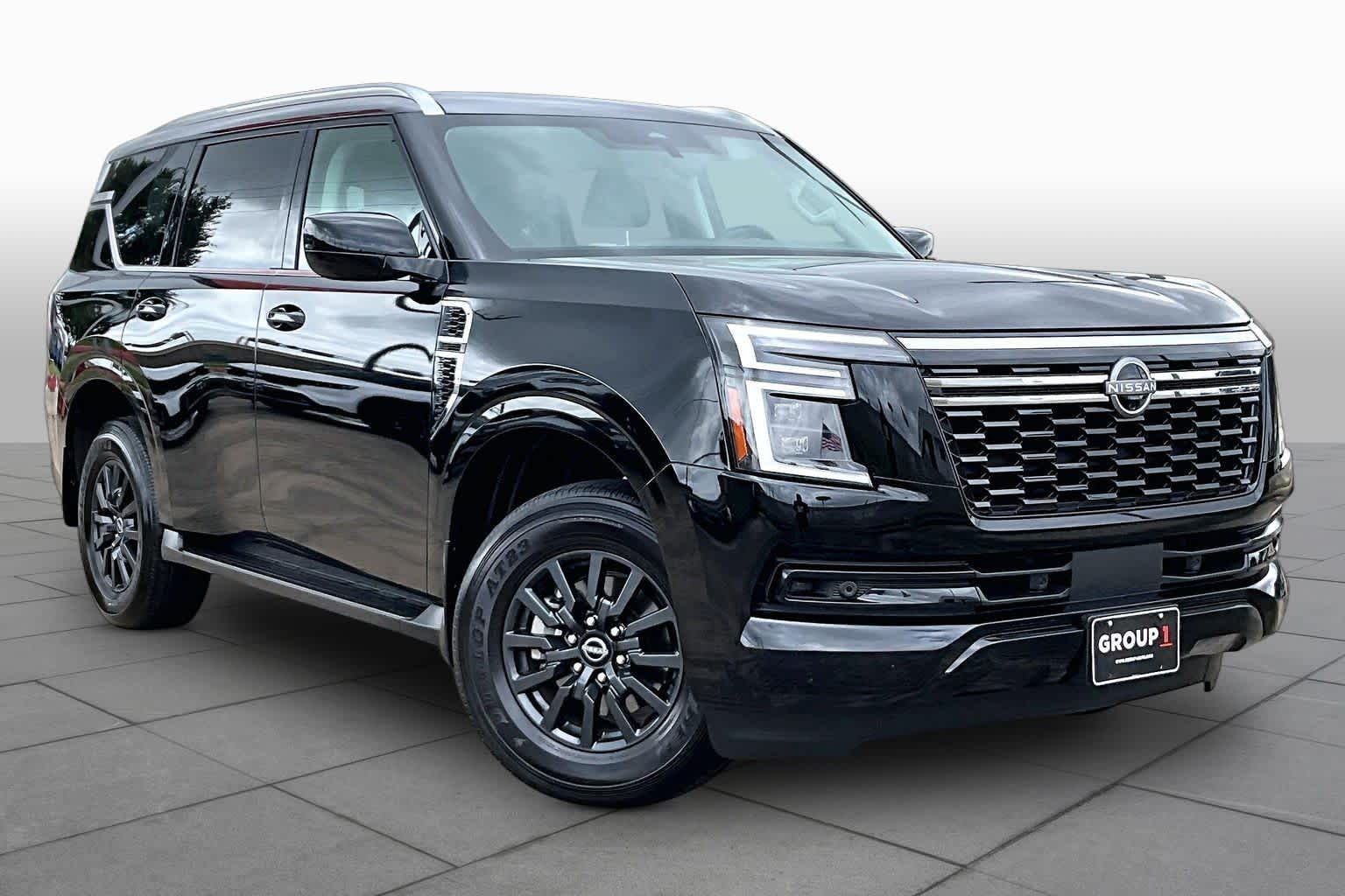2025 Nissan Armada photo 3 of 35
