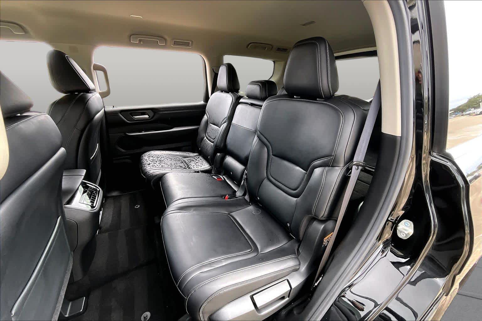2025 Nissan Armada photo 20 of 35