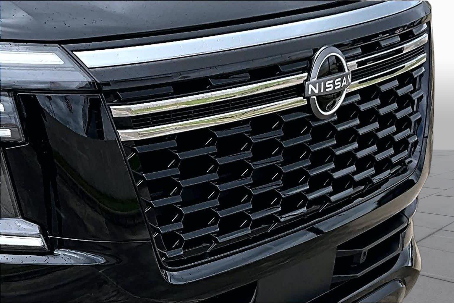 2025 Nissan Armada photo 30 of 35
