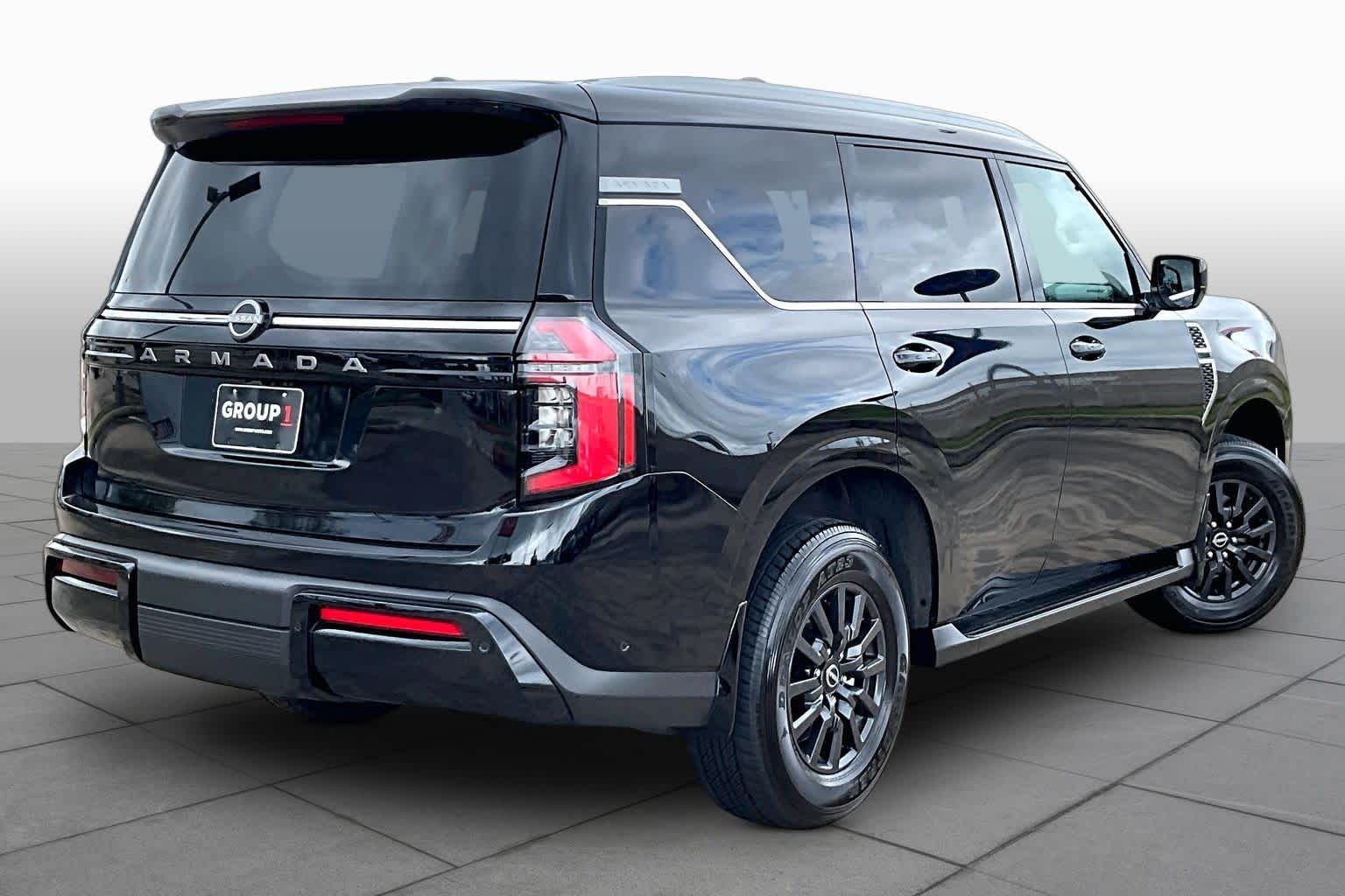 2025 Nissan Armada photo 13 of 35