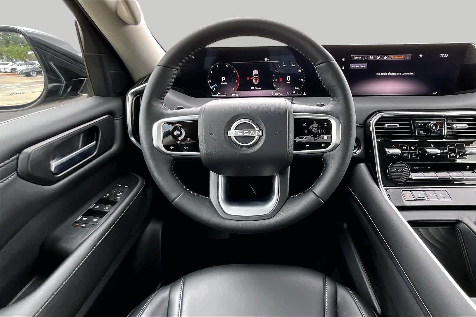 2025 Nissan Armada photo 6 of 35