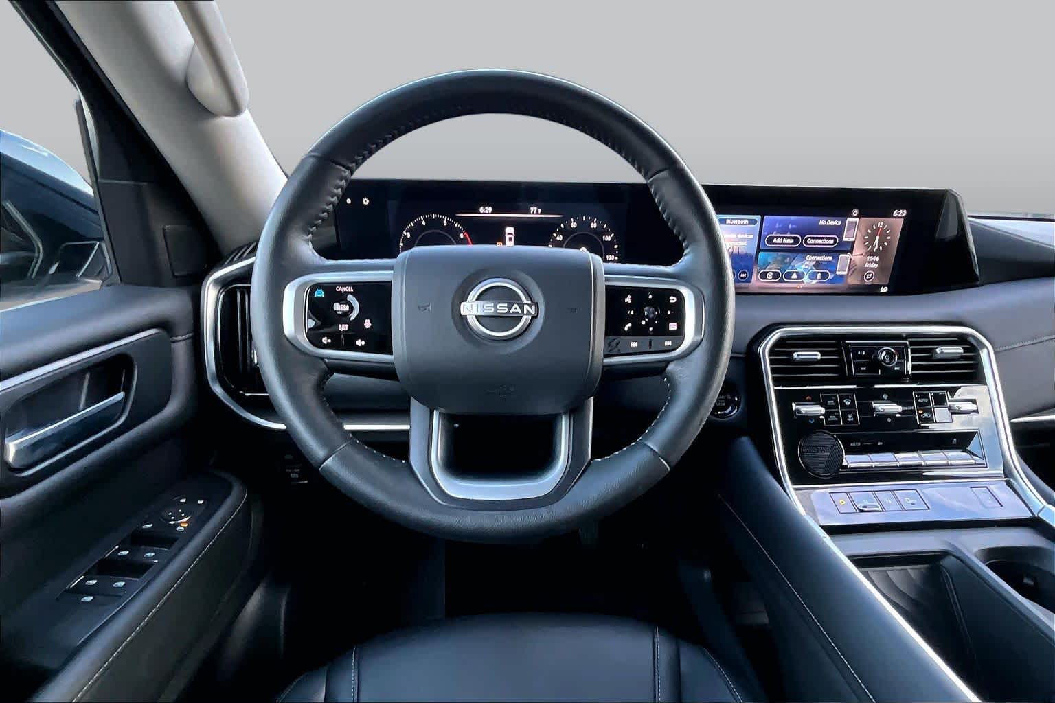 2025 Nissan Armada photo 6 of 37