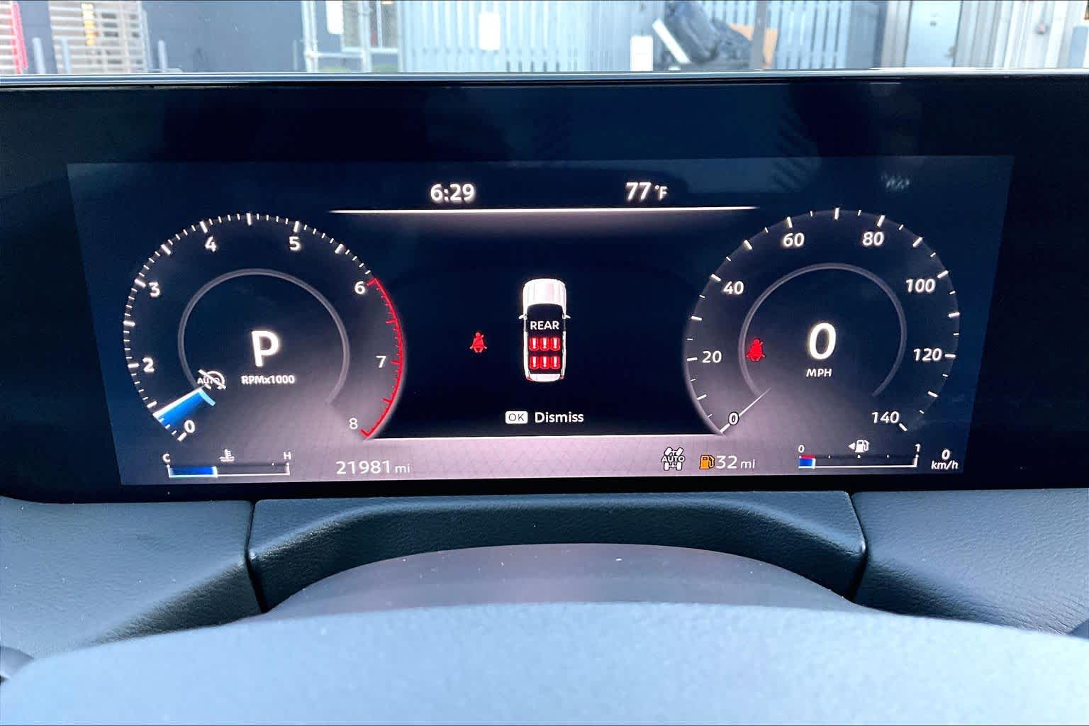 2025 Nissan Armada photo 26 of 37