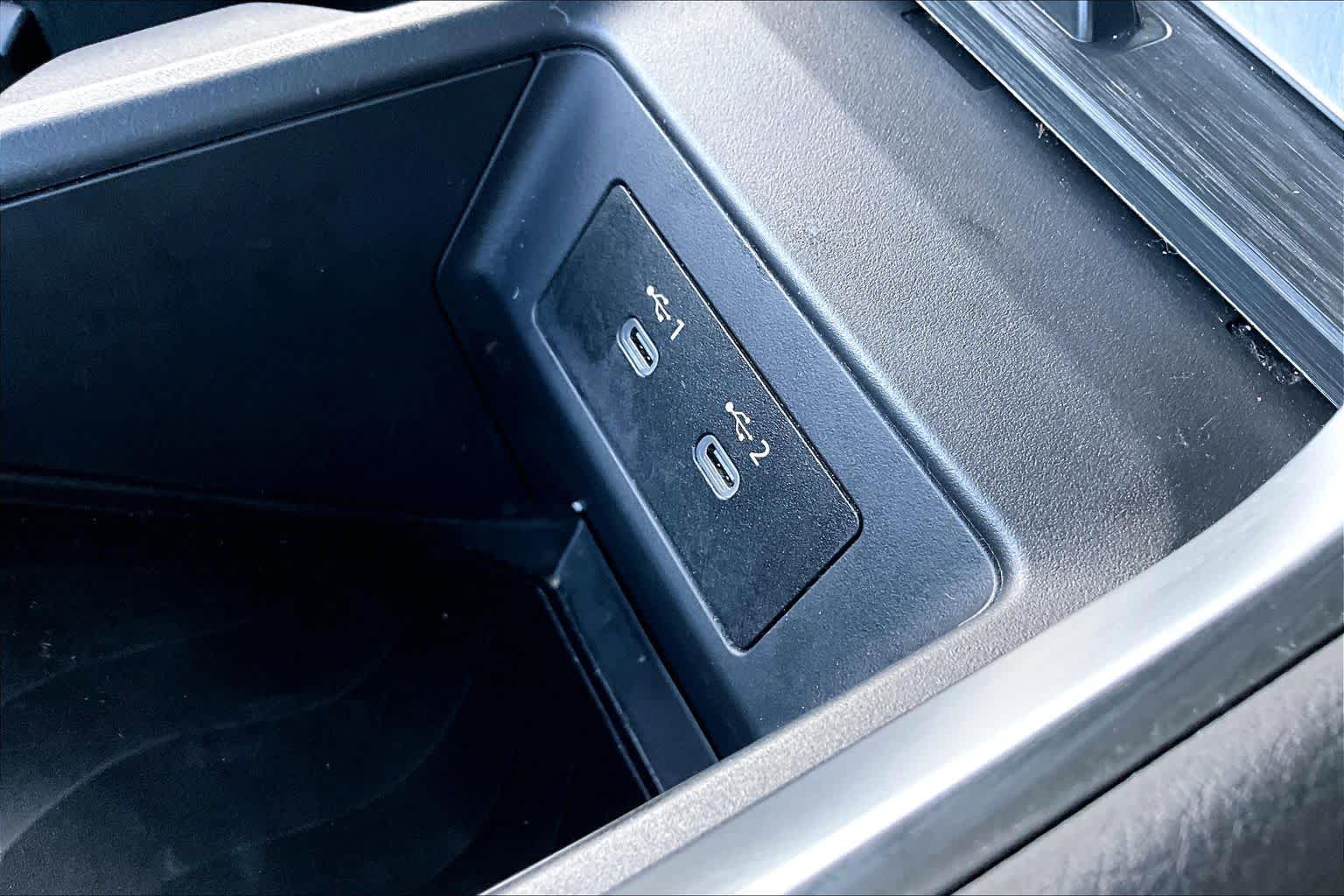 2025 Nissan Armada photo 35 of 37