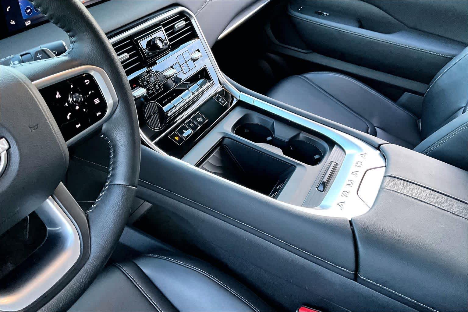 2025 Nissan Armada photo 17 of 37