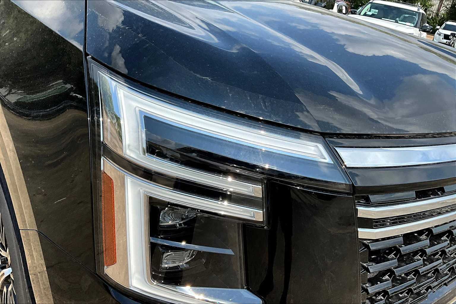 2026 Nissan Armada SV Aspen White Tricoat at Sterling McCall Nissan