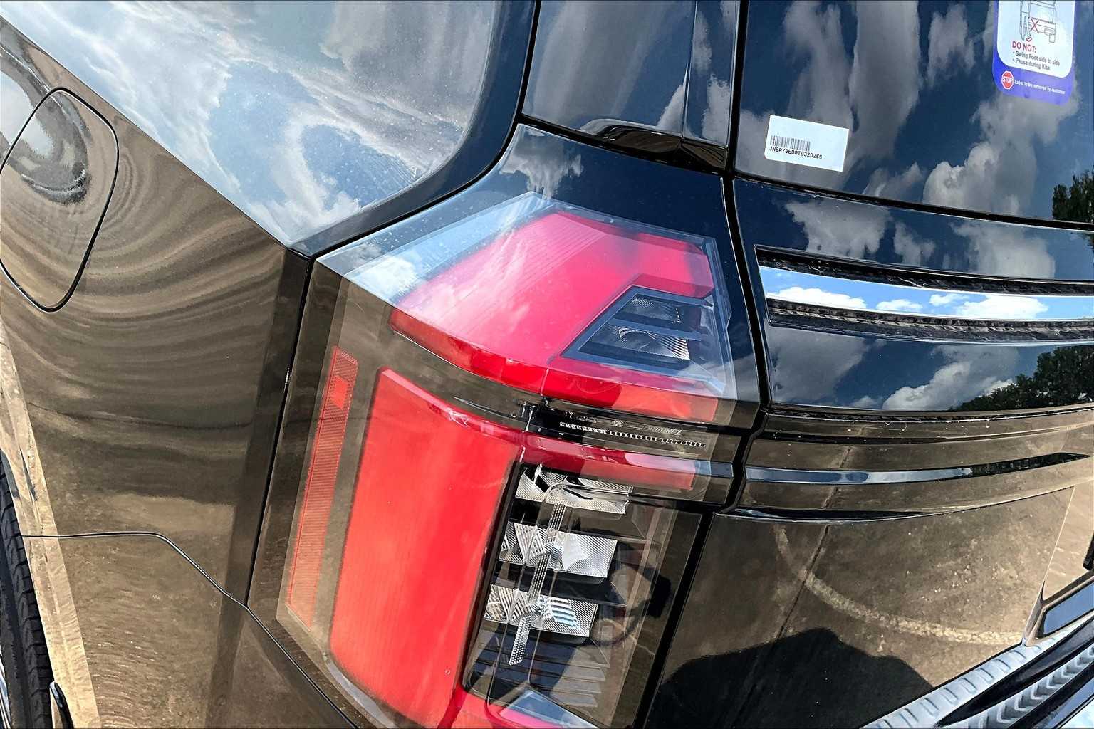 2026 Nissan Armada SV Aspen White Tricoat at Sterling McCall Nissan