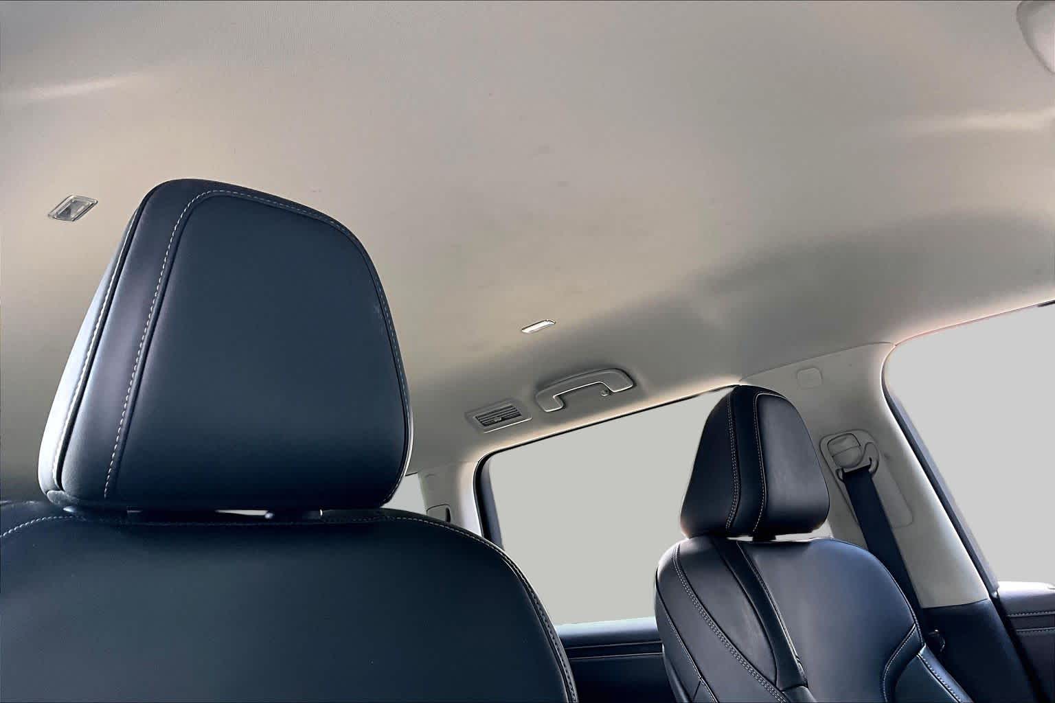 2026 Nissan Armada SV Aspen White Tricoat at Sterling McCall Nissan