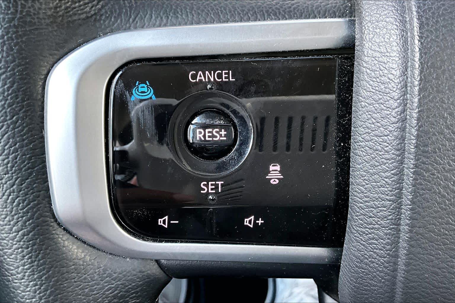 2026 Nissan Armada SV Aspen White Tricoat at Sterling McCall Nissan