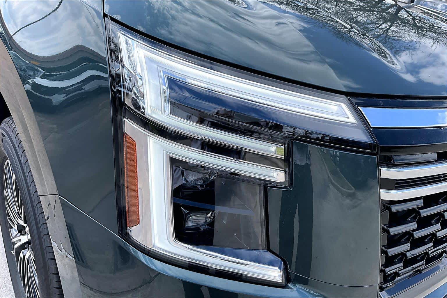 2026 Nissan Armada SL Alpine Metallic at Sterling McCall Nissan