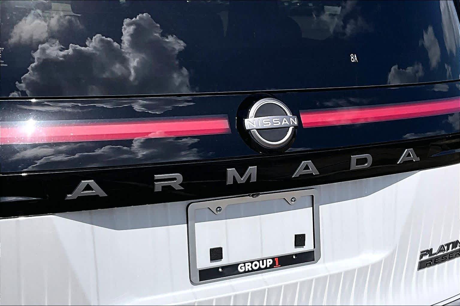 2026 Nissan Armada Platinum Reserve Everest White Pearl Tricoat/Super Black at Sterling McCall Nissan