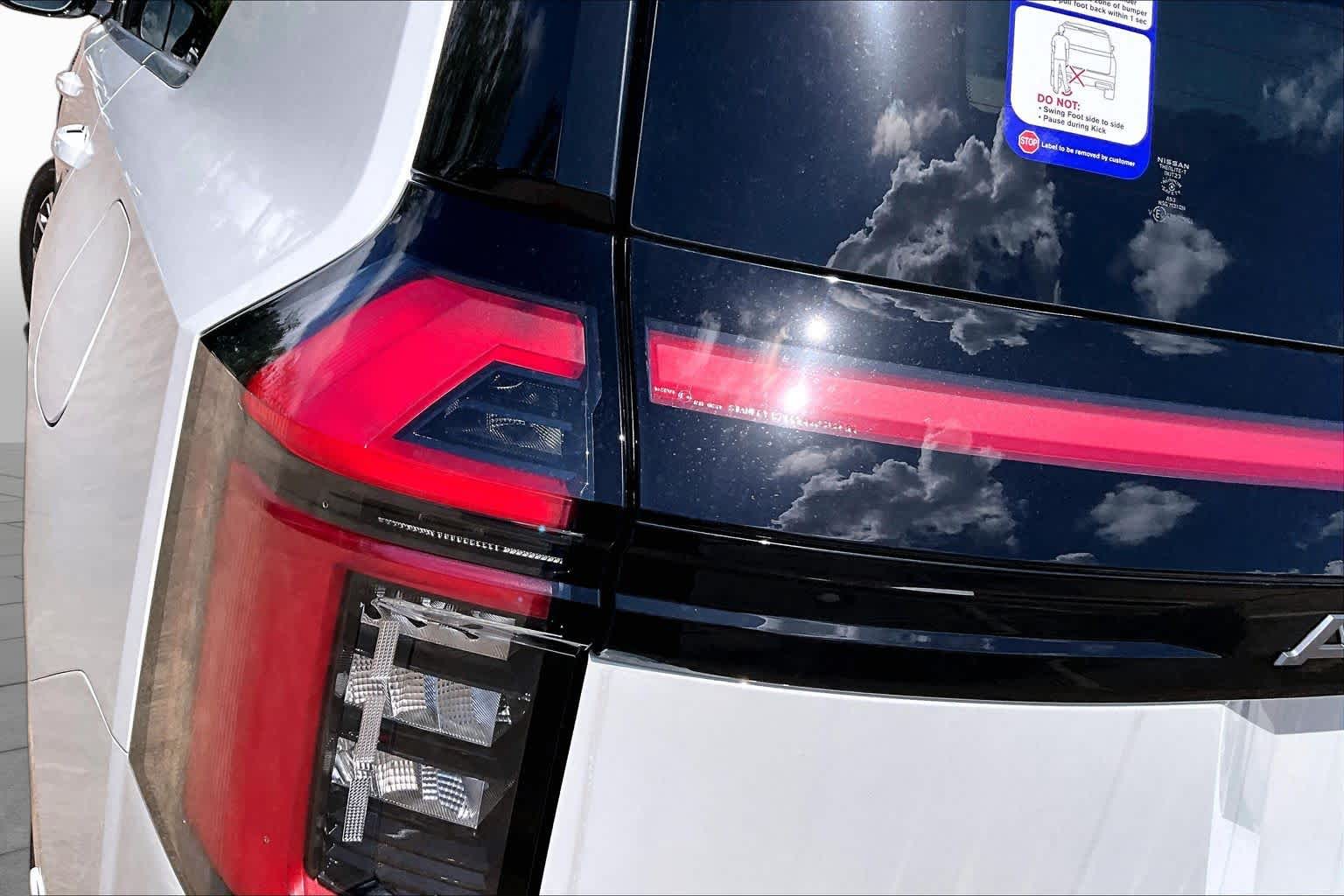 2026 Nissan Armada Platinum Reserve Everest White Pearl Tricoat/Super Black at Sterling McCall Nissan