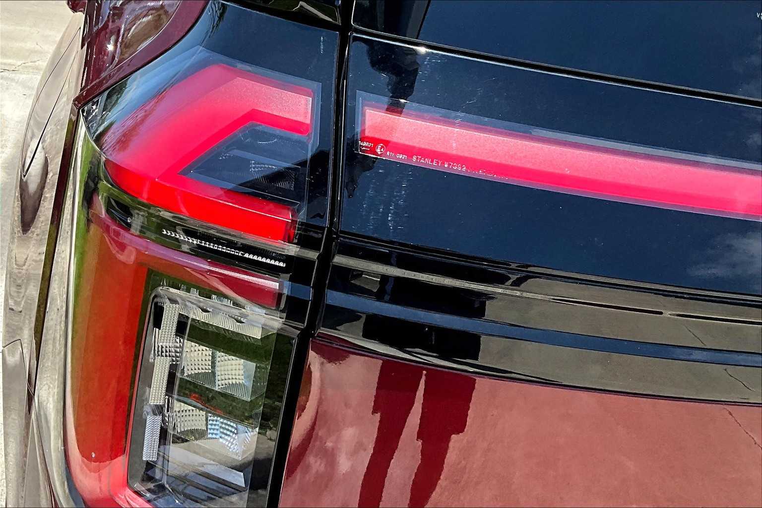 2025 Nissan Armada Platinum Reserve - 11