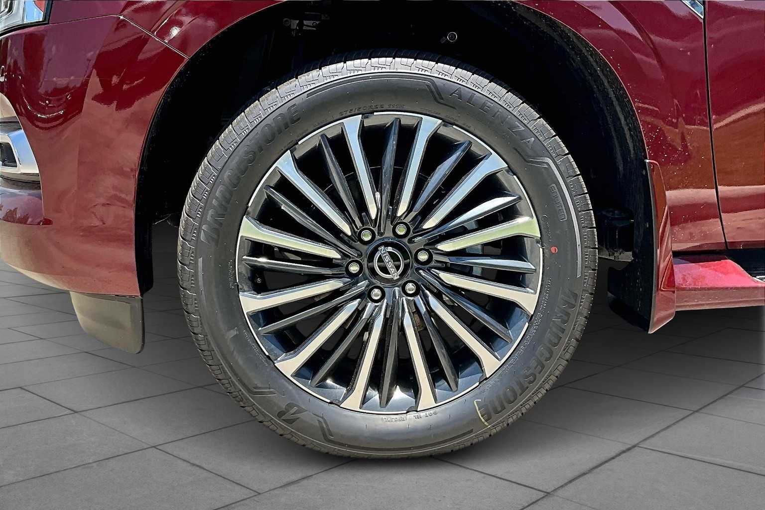 2025 Nissan Armada Platinum Reserve - 8