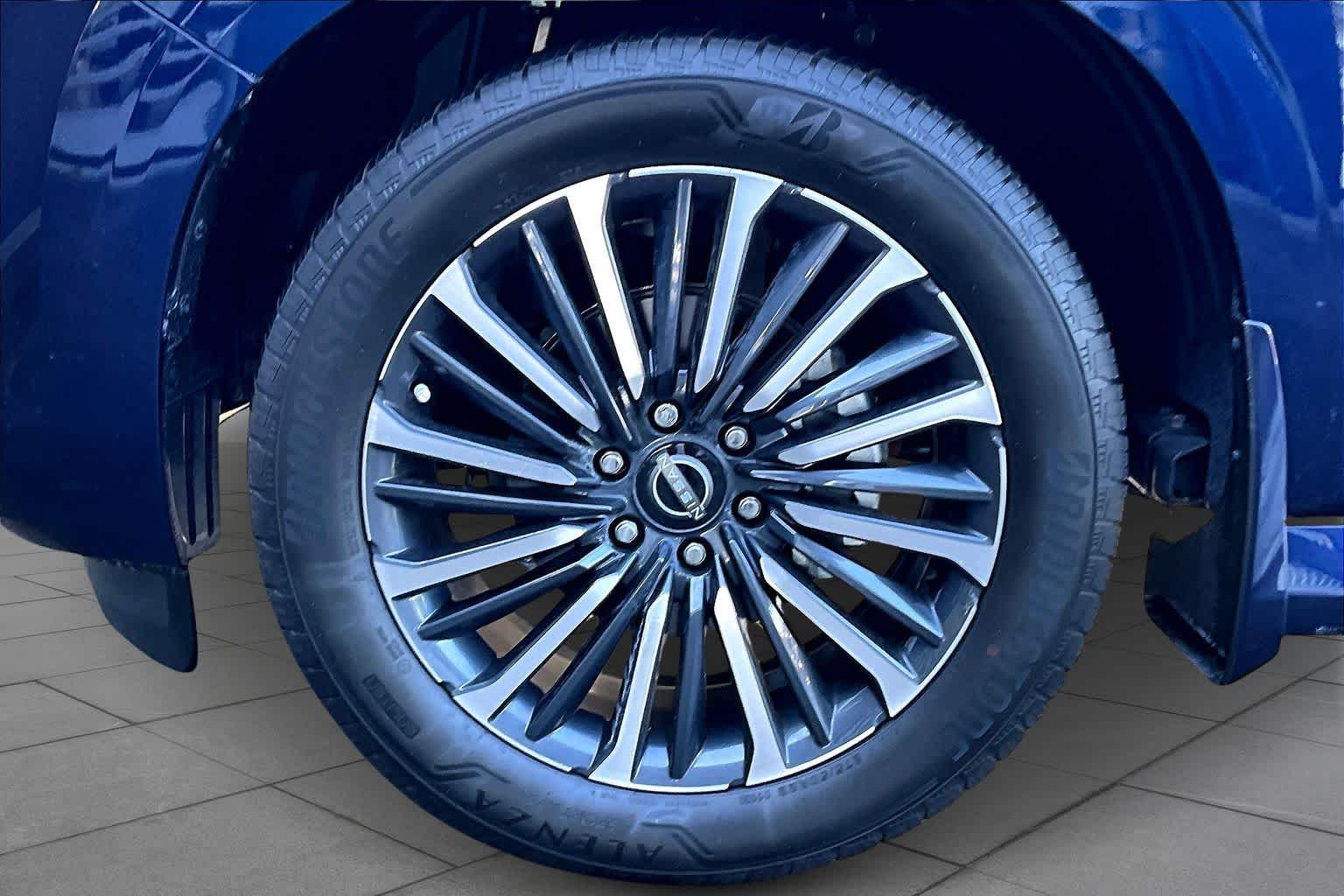 2025 Nissan Armada Platinum Reserve - 8