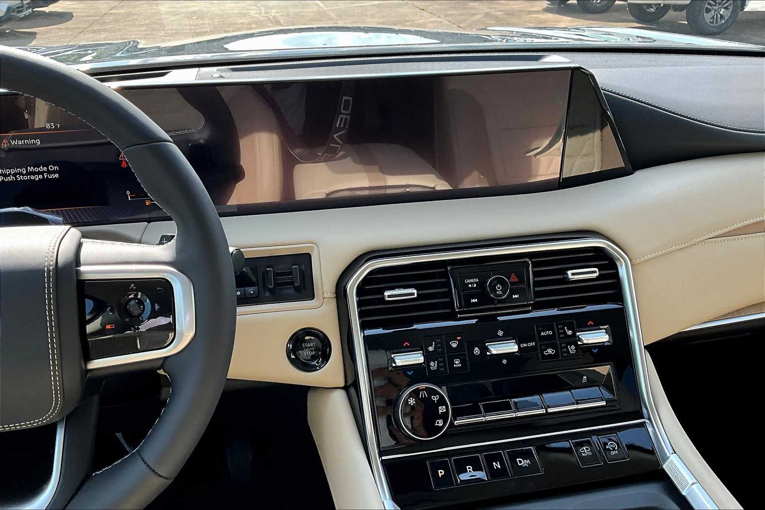 2025 Nissan Armada Platinum Reserve - 5