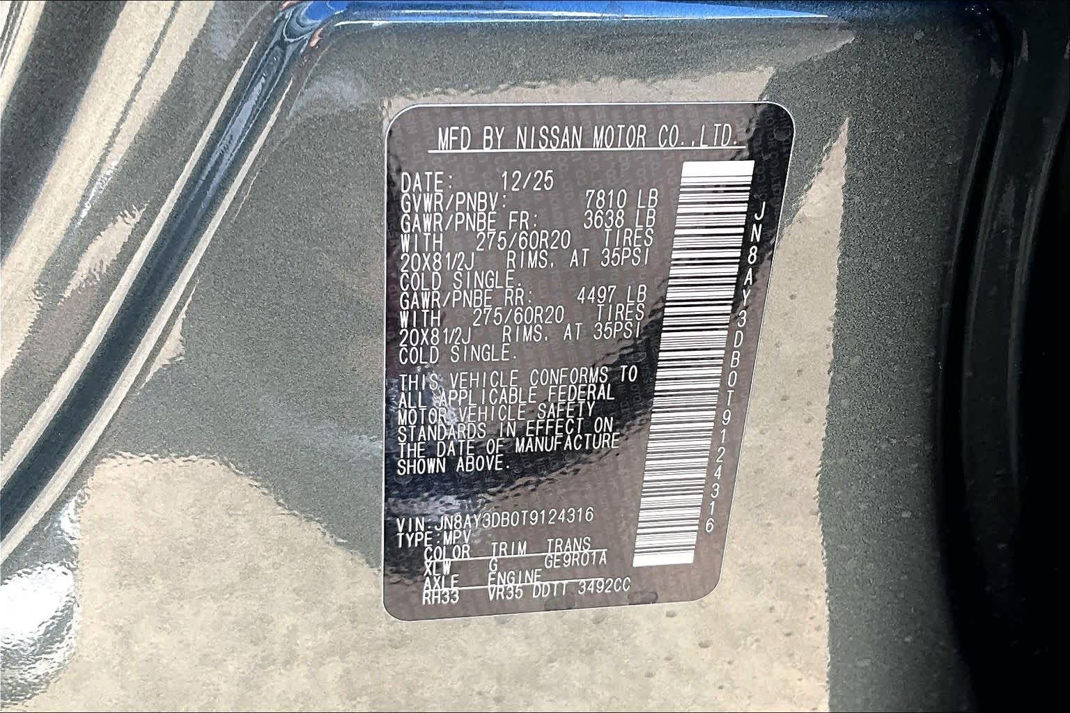 2026 Nissan Armada PRO-4X Alpine Metallic/Super Black at Robbins Nissan