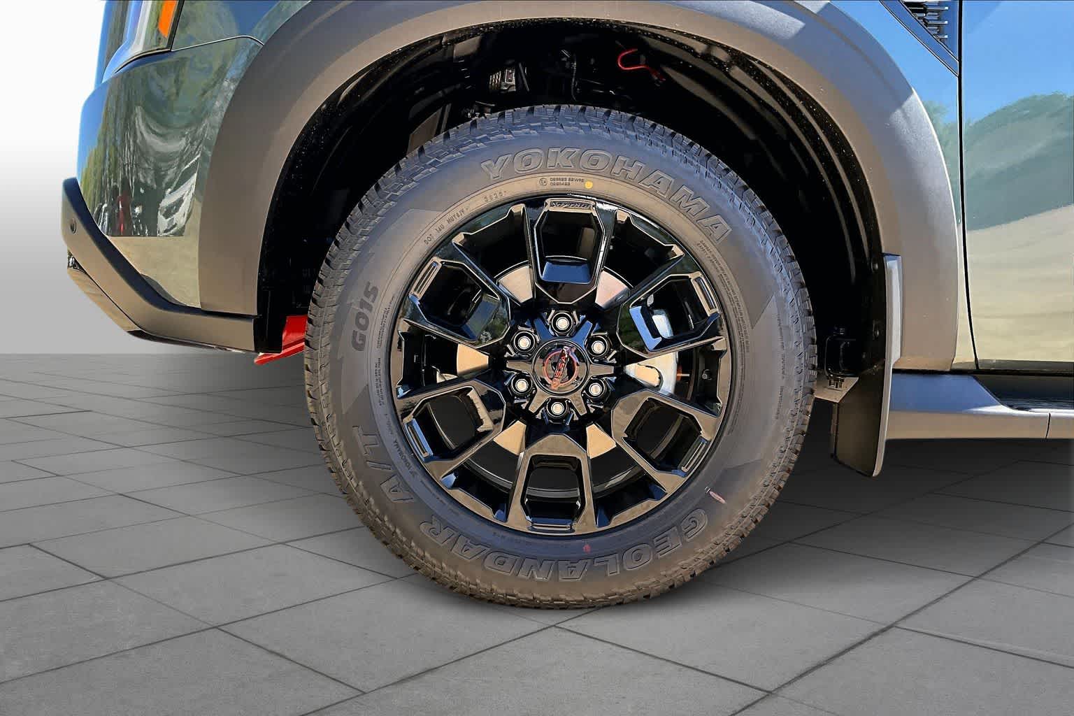 2026 Nissan Armada PRO-4X Alpine Metallic/Super Black at Robbins Nissan