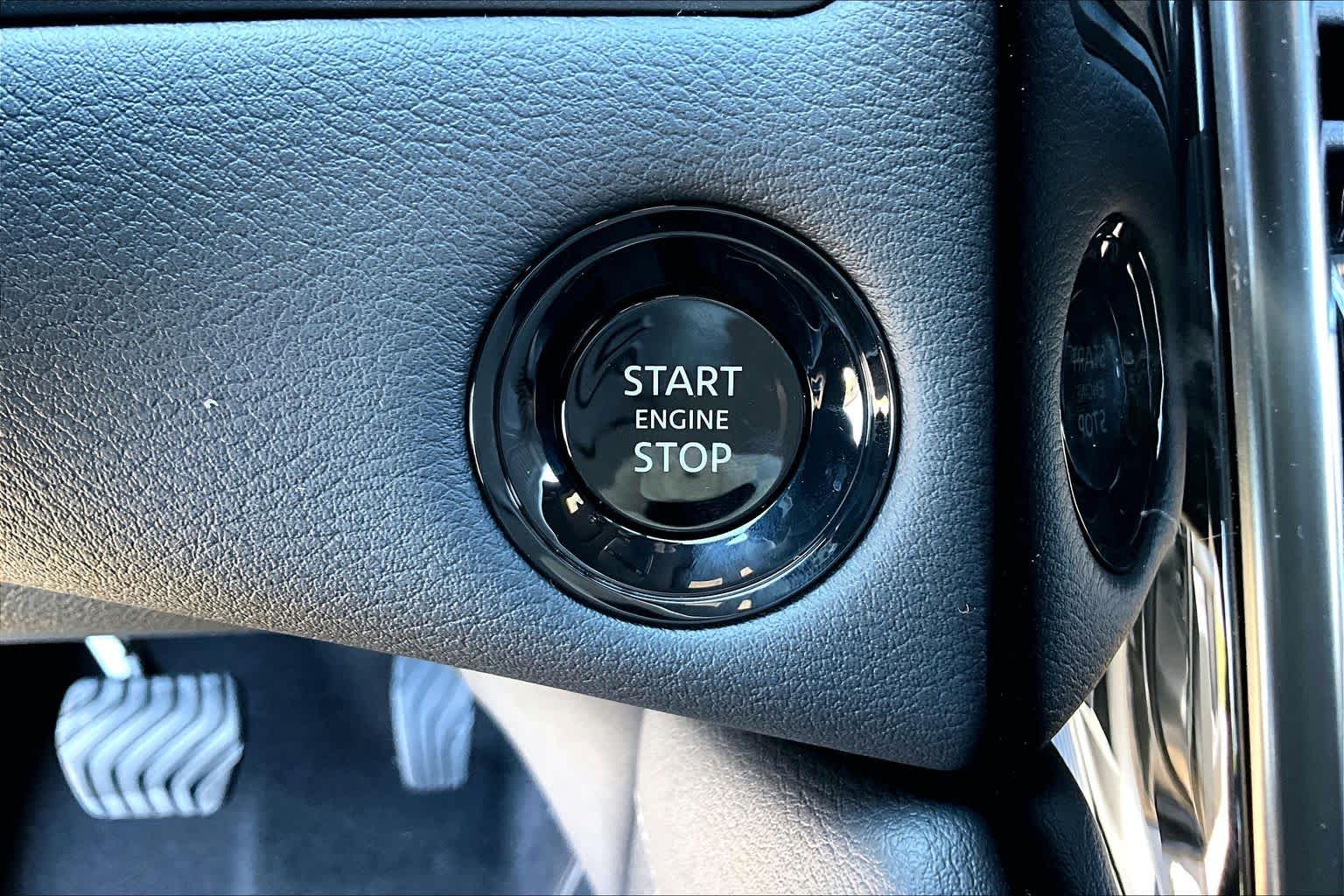 2026 Nissan Armada PRO-4X Gun Metallic/Super Black at Sterling McCall Nissan