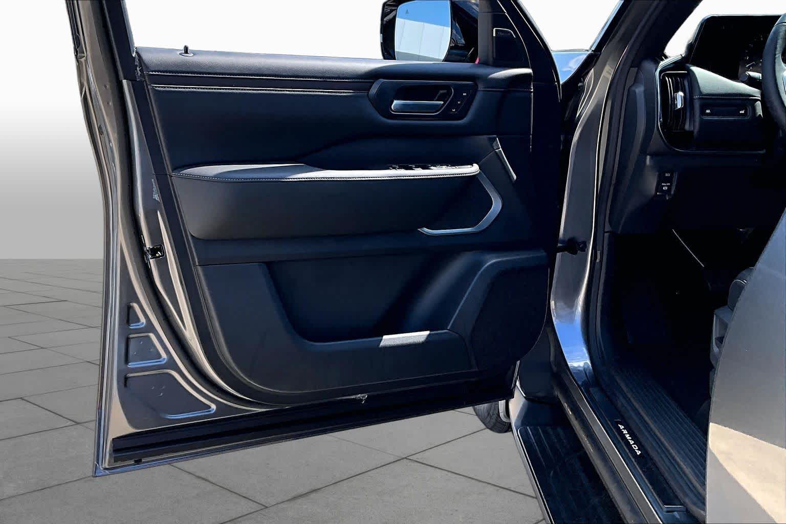 2026 Nissan Armada photo 16 of 20