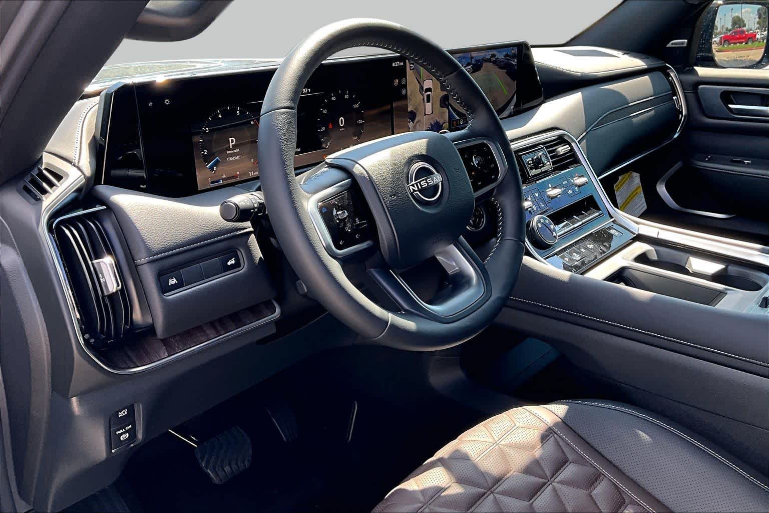2026 Nissan Armada photo 10 of 20