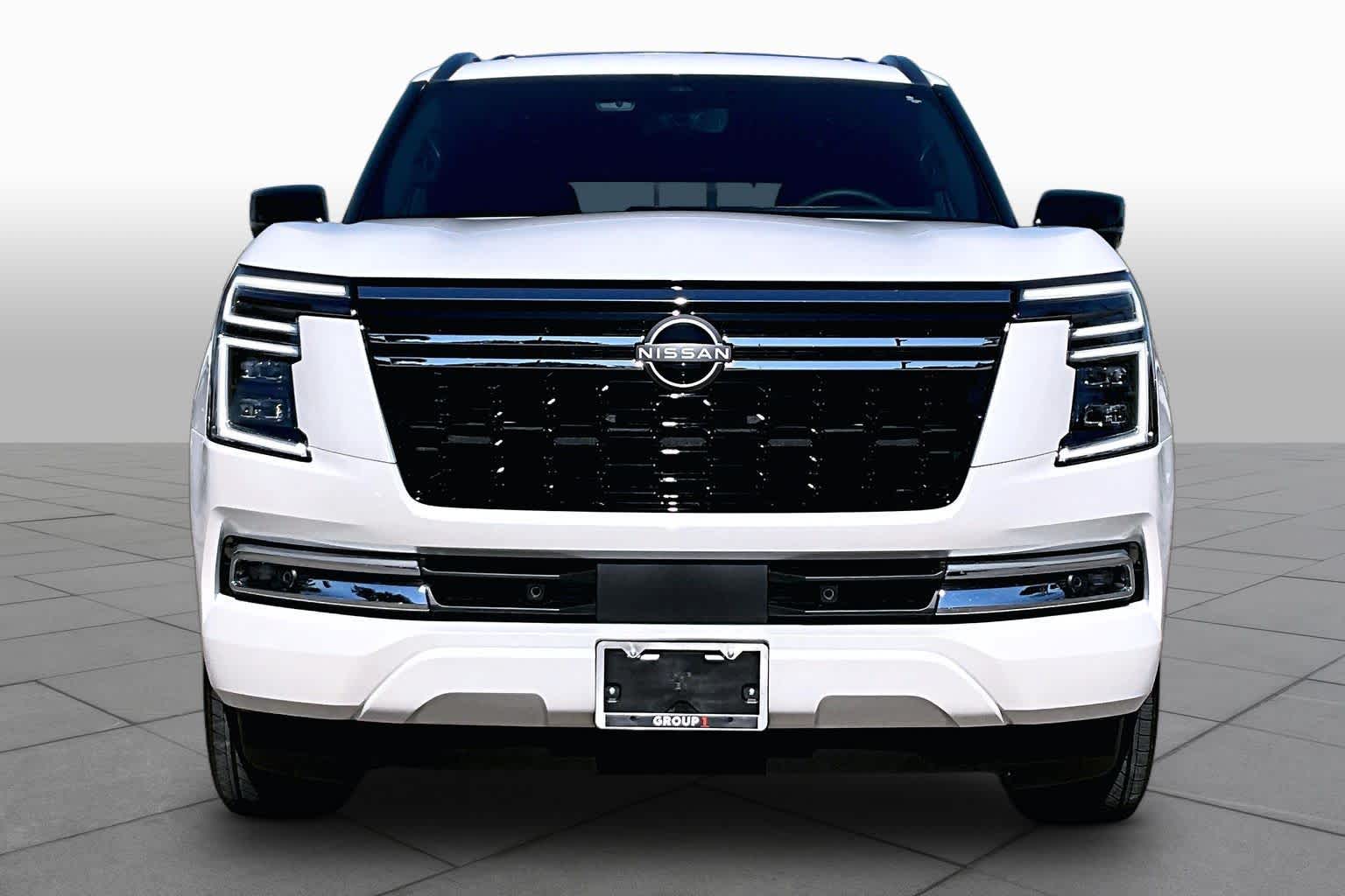 2026 Nissan Armada photo 3 of 21