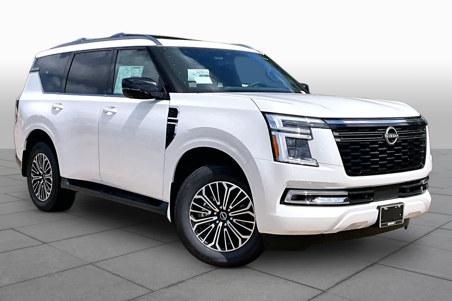 2026 Nissan Armada photo 2 of 20