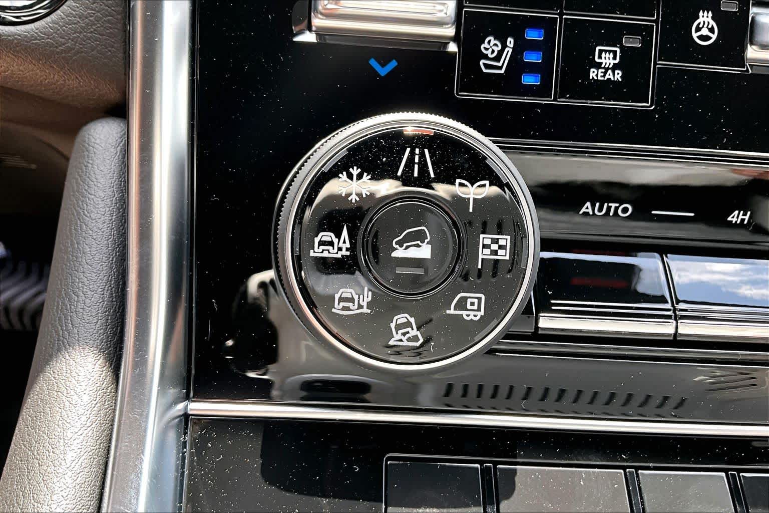 2026 Nissan Armada Platinum Aspen White Tricoat at Sterling McCall Nissan